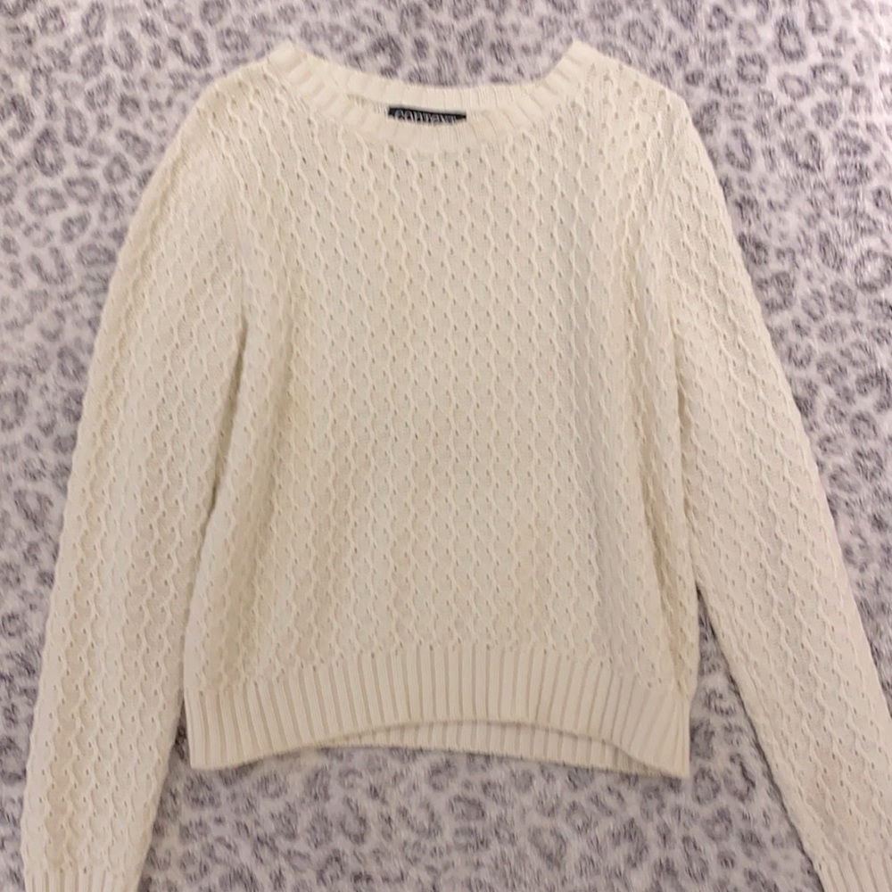 Women’s sweater